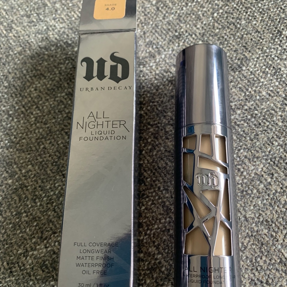 Urban Decay All Nighter Liquid Foundation